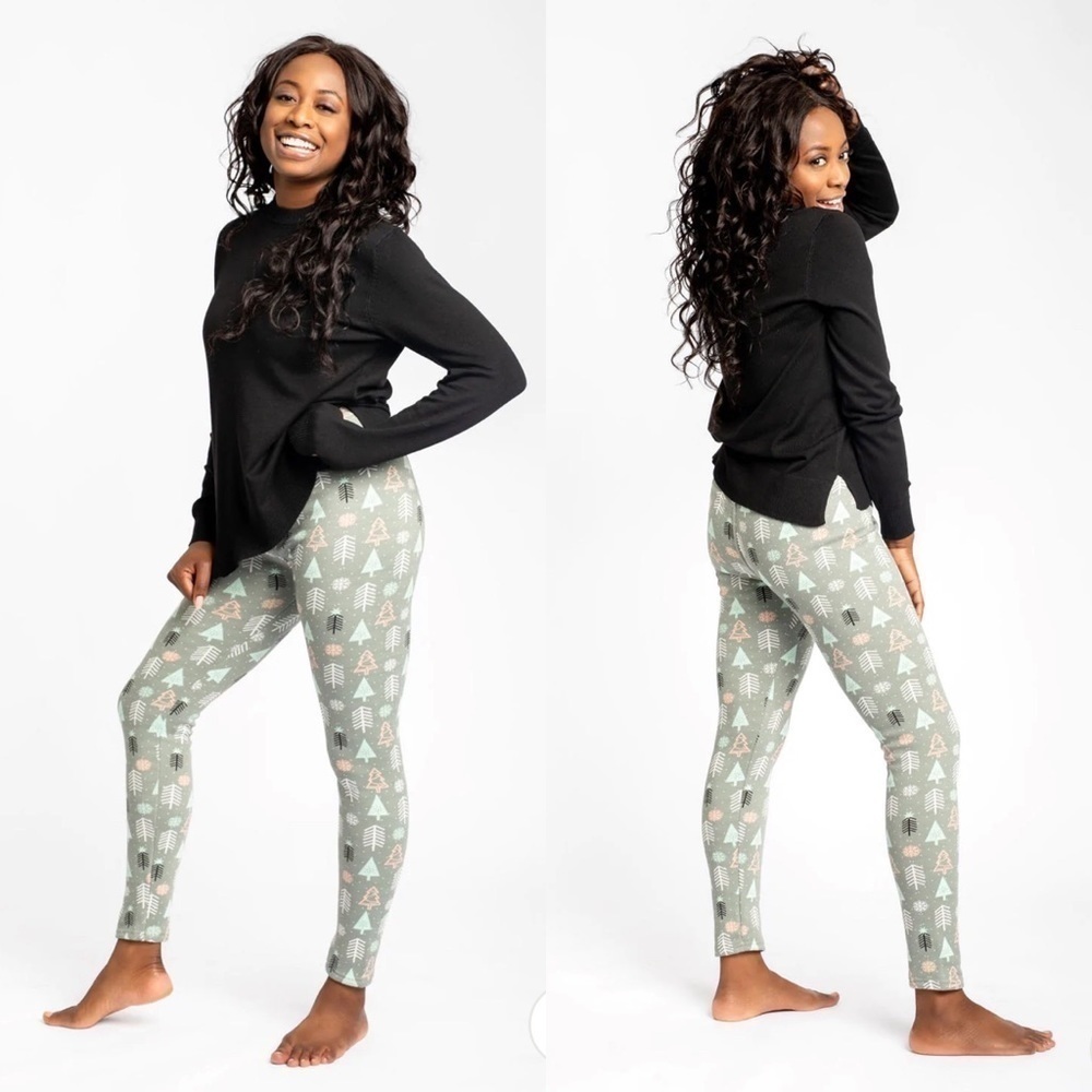 JUST Cozy 2 PACK Fur Lined Leggings. Size M-L